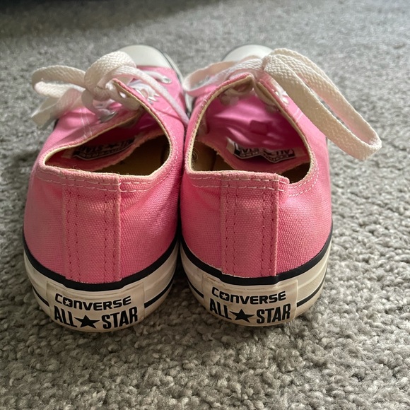 Pink Converse - Picture 3 of 4
